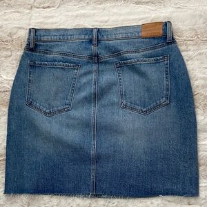 Evereve Classic Blue Denim Mini Skirt